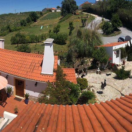 בית הארחה אובידוס 	Quinta Do Bom Vento מראה חיצוני תמונה